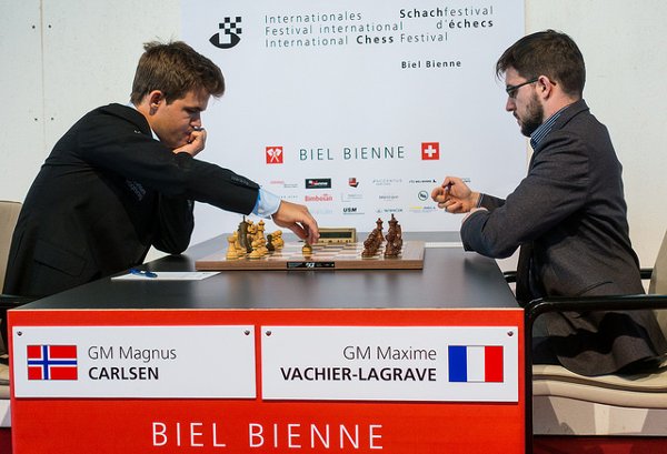 Beginning of an highly tense game (Photo: Simon Bohnenblust / Biel Chess Festival).