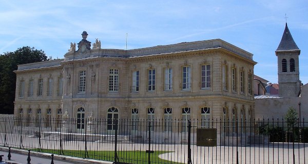 Le château d'Asnières - Image : Wikipedia